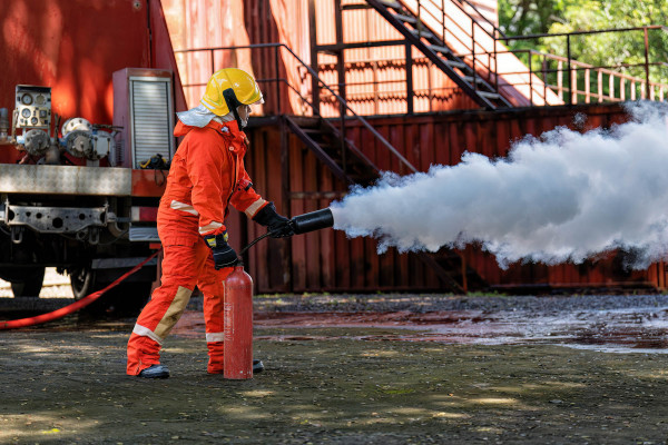 Sistemas de Protección de Incendios Mediante Espuma · Sistemas Protección Contra Incendios Alt Àneu